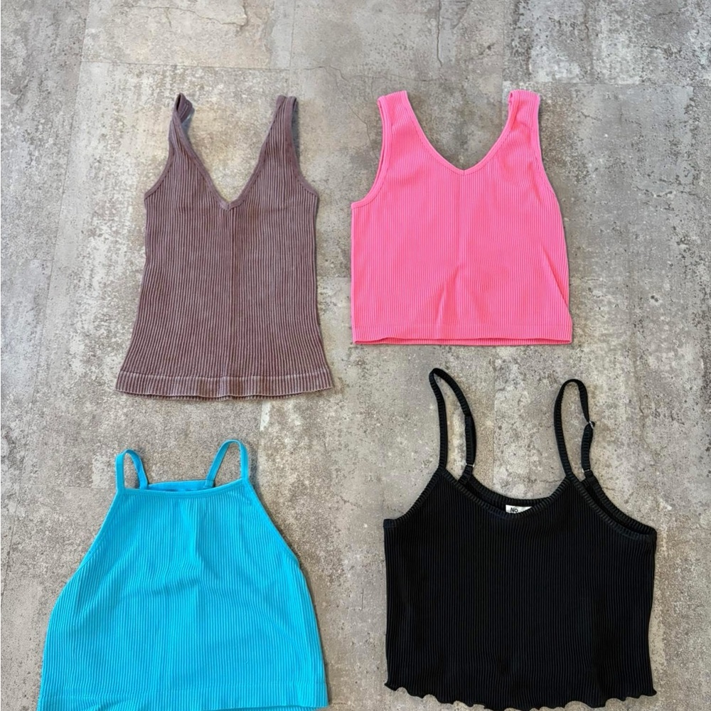 Cropped Tank Tops